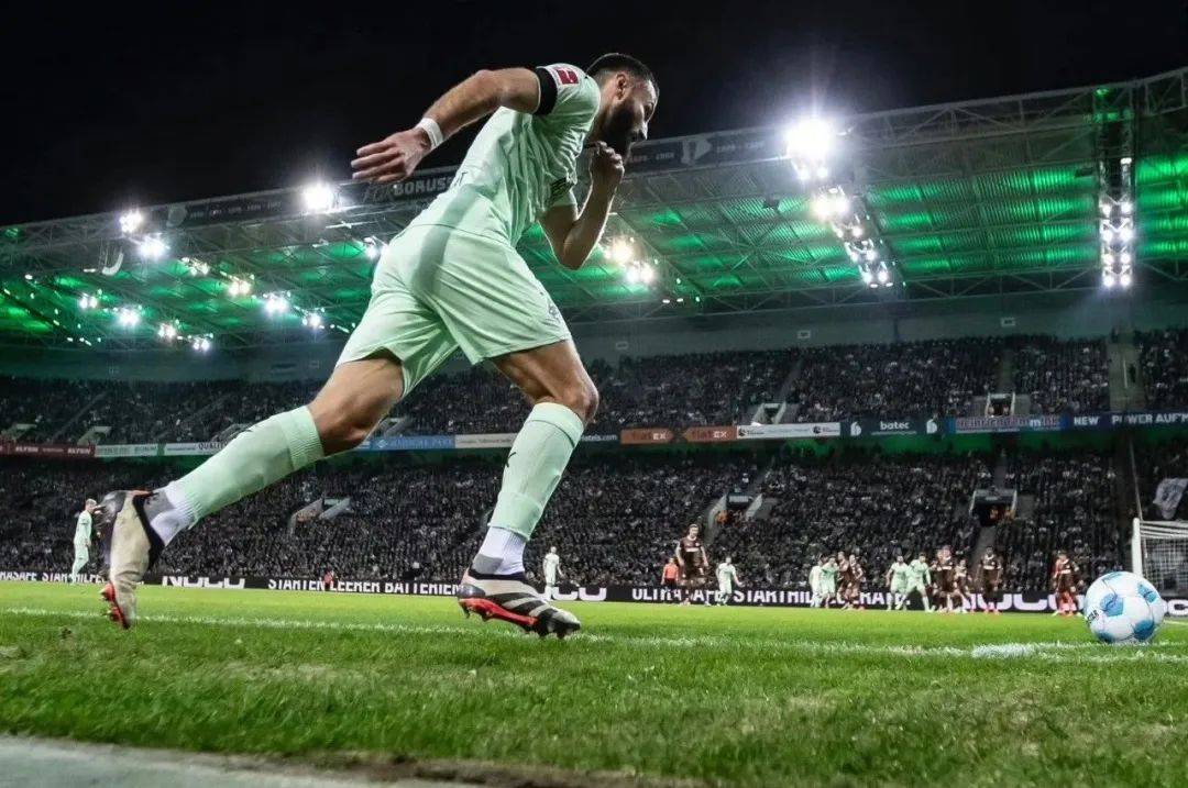 周六010德甲：门兴 VS 弗赖堡，精选比分分析，跟随即享胜果