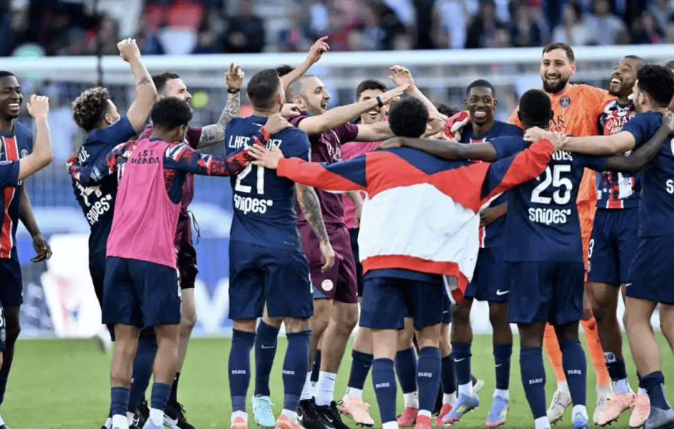 法甲：斯特拉斯堡vs尼斯